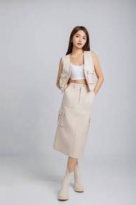 Tailored Pocket Vest & High-Waisted Skirt set outf