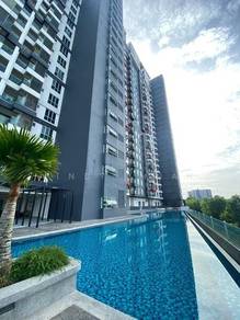 Condominium For Rent in Silk Residence