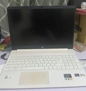 hp laptop5625-U 15.6“