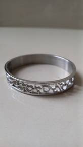 Bangle love design