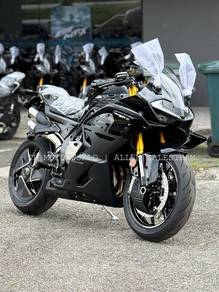 CFMOTO 750SR-S