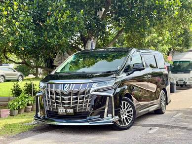Toyota Alphard 2.5 SC in Kepong, KUL