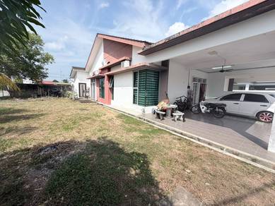 Semi-Detached House For Sale in Pekan,PHG