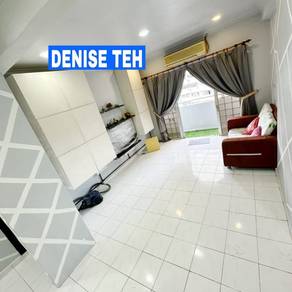 Condominium For Sale in Gambier Heights