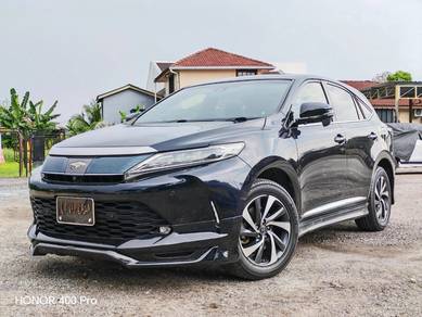 Toyota Harrier LUXURY in Johor Bahru, JHR