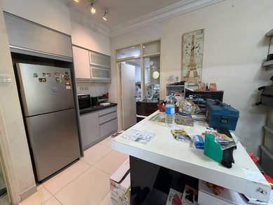 Condominium For Sale in Platinum Hill PV 2