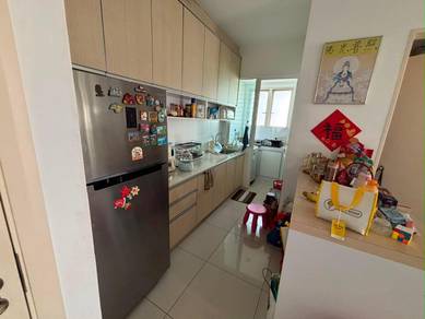 Condominium For Rent in 222 Residency