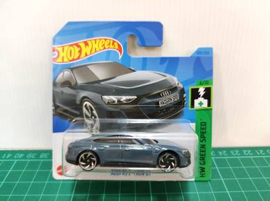 Hotwheels Audi RS E-Tron GT short card