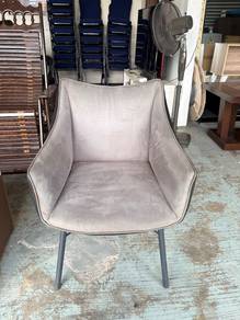 1 seater chair