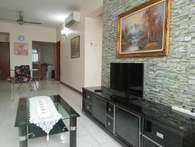 Condominium For Rent in Bistari Condominium
