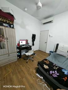 Room in Shah Alam, SGR