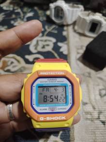 G-Shock DW5610DN Lego