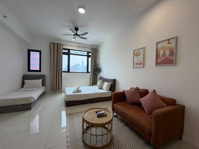 Service Residence For Rent in Chambers