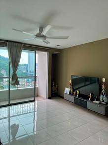 Condominium For Sale in Miami Green