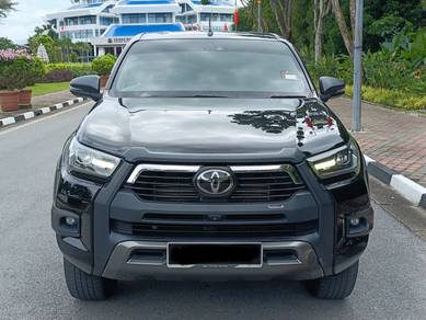 Toyota Hilux ROGUE in Kuching, SWK
