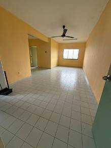 Flat For Rent in Rumah Pangsa Permas Jaya