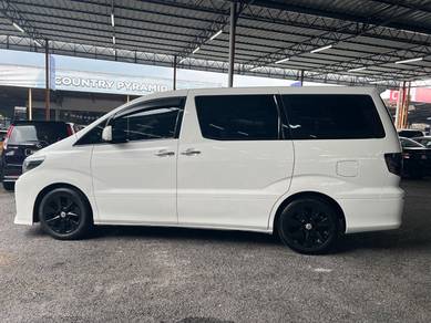 Toyota Alphard in Sungai Besi, KUL