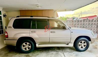 Toyota Land Cruiser VX in Kota Kinabalu, SBH
