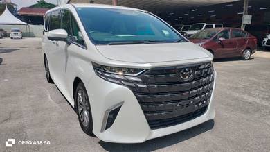 Toyota Alphard Z in City Centre, KUL