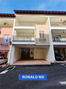 3-storey Terraced House For Sale in Balik Pulau,PNG