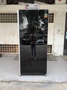 Sharp Inverter Fridge Refrigerator 556L