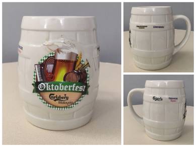 Octoberfest barrel mug white