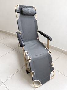 Foldable Reclining Chair with Cushion