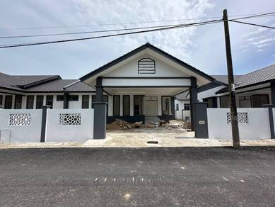 Semi-Detached House in Selising,KTN