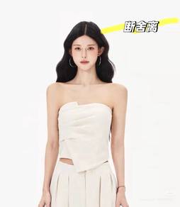 Asymmetric Strapless Crop Tube Top