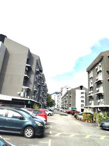 Flat For Rent in Desa Baiduri