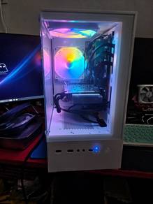 GTA 5 Gaming PC, Cyberpunk Benchmark in photo