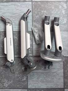 illegear (twin stand arm)