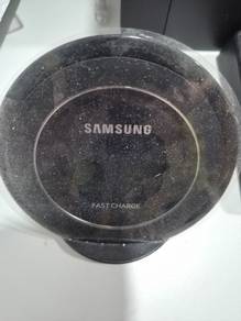 Used Samsung Wireless Charger