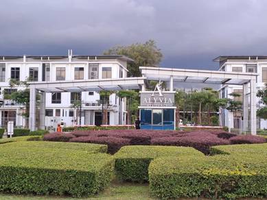 Townhouse Condo For Rent in Alyvia Residence