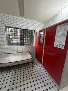Room in Bangi, SGR