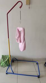 baby buaian rack besi 