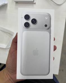 brand New iphone 17 pro 256gb silver cod only