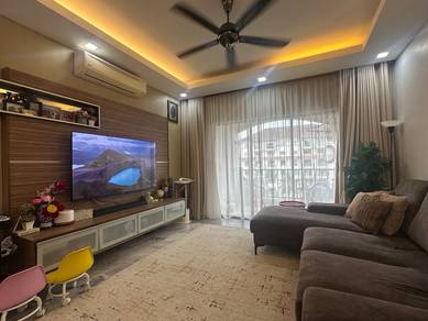 Condominium For Sale in Sri Alam
