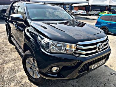 Toyota Hilux G in Desa Petaling, KUL