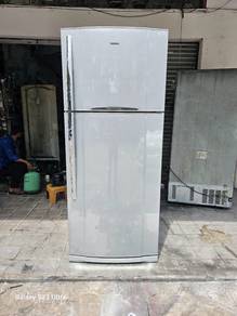 Toshiba 2d refrigerator fridge peti ais peti sejuk