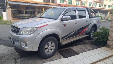 Toyota Hilux G in Kota Kinabalu, SBH