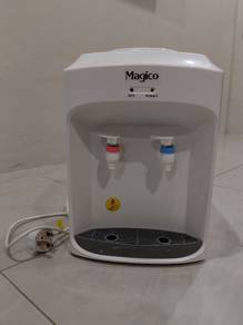Magico water dispenser 