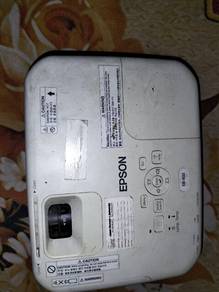 Projector (EPSON)