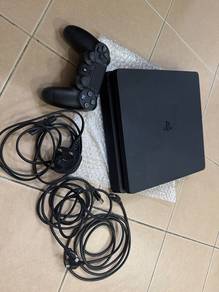 PlayStation 4 for sale! free game back4blood