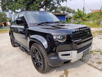 2022 Land Rover Defender 110S P300