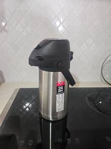 Stainless Steel Thermal Flask 1.6L (Pump Dispenser