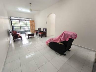 Apartment For Sale in Sri Akasia
