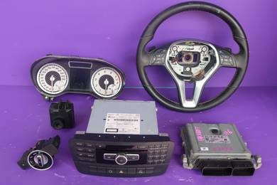 MERCEDES w176 METER