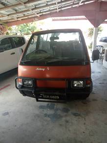 Nissan Vanette in Tanjong Tualang, PRK