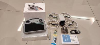 DJI  Flip with RC2